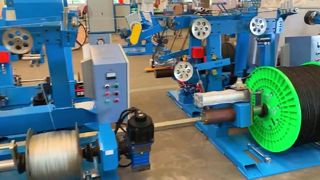 Лифтовый экструдер для производства кабеля